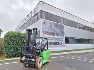 Четырехопорные погрузчики Hangcha AE35-I