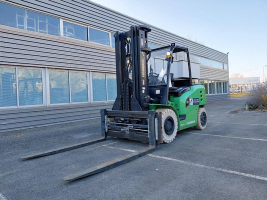 Четырехопорные погрузчики Hangcha X70i( CPD70-XC5-I) - 1