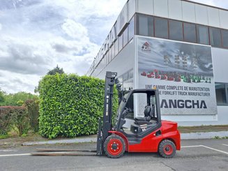 Четырехопорные погрузчики Hangcha XF35D-2 - 3
