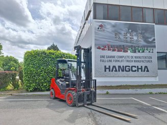Четырехопорные погрузчики Hangcha XF35D-2 - 11