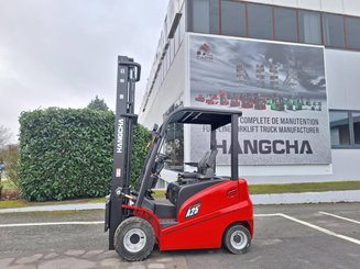 Четырехопорные погрузчики Hangcha A4W25 - 2