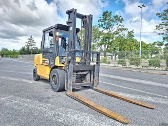 Четырехопорные погрузчики Caterpillar GP50K