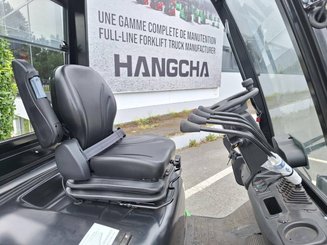 Четырехопорные погрузчики Hangcha XC35i