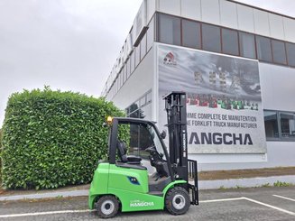 Четырехопорные погрузчики Hangcha AE25-I