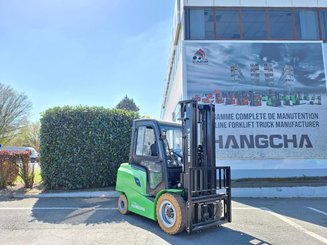 Четырехопорные погрузчики Hangcha AE30-I
