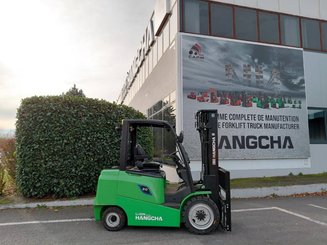 Четырехопорные погрузчики Hangcha AE30-I