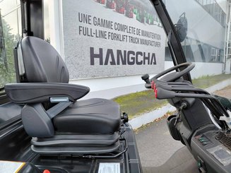 Четырехопорные погрузчики Hangcha AE30-I