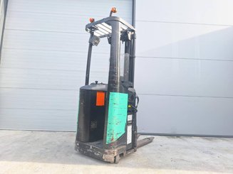 Штабелеры с платформой для оператора Caterpillar NSR16N