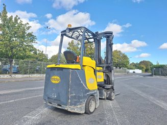 Узкопроходный погрузчик Aisle Master 20SE