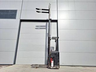 Штабелеры с платформой для оператора Caterpillar NSR16NI - 16