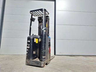 Штабелеры с платформой для оператора Caterpillar NSR16NI - 3