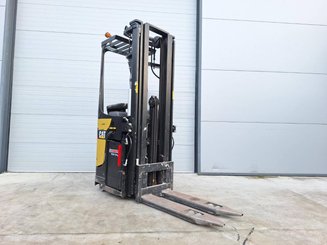 Штабелеры с платформой для оператора Caterpillar NSR20N