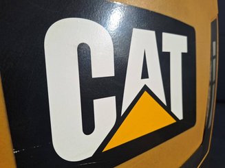 Четырехопорные погрузчики Caterpillar N020NE
