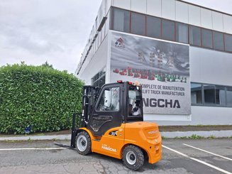 Четырехопорные погрузчики Hangcha XE30i (CPD30-XEY2-SI)