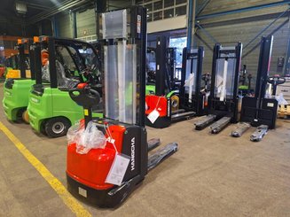 Штабелеры с электроприводом Hangcha CDD12-AEC2