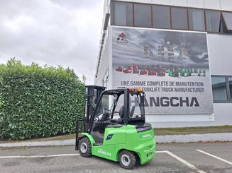Четырехопорные погрузчики Hangcha AE25-I