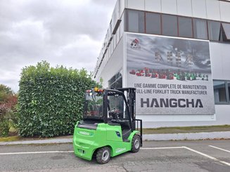 Четырехопорные погрузчики Hangcha AE25-I