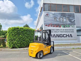 Четырехопорные погрузчики Hangcha XE30i (CPD30-XEY2-SI) - 4