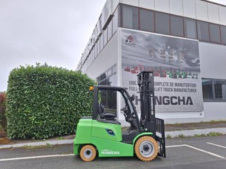 Четырехопорные погрузчики Hangcha AE30-I