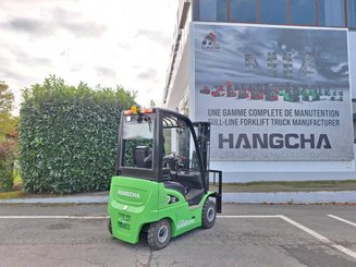 Четырехопорные погрузчики Hangcha XC18i