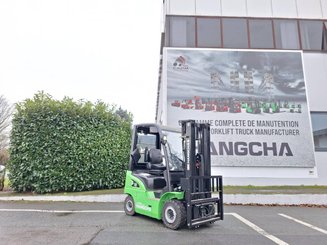 Четырехопорные погрузчики Hangcha XC18i