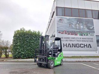 Четырехопорные погрузчики Hangcha XC18i