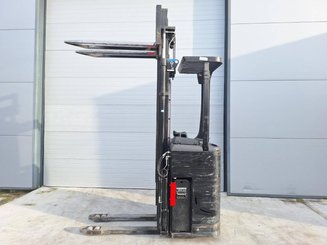 Штабелеры с платформой для оператора Caterpillar NSR16N - 7