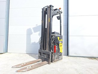 Штабелеры с платформой для оператора Caterpillar NSR16N