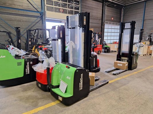 Штабелеры с электроприводом Hangcha CDD12-AC2-i  - 1