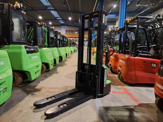 Штабелеры с электроприводом Hangcha CDD15-A2MC2-ISZ - 2