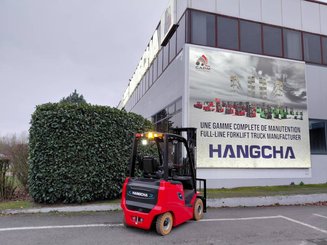 Четырехопорные погрузчики Hangcha AE18