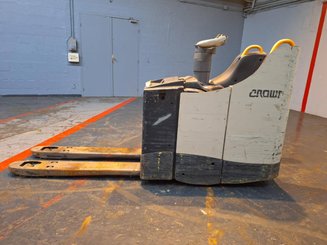 Трехсекционная Crown WT3040