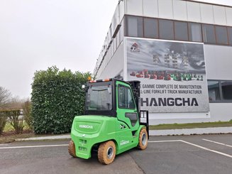 Четырехопорные погрузчики Hangcha XC50i-600