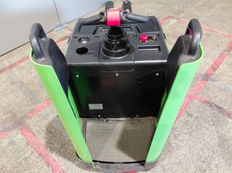 Трехсекционная Hangcha CBD20-AC2S-iSU