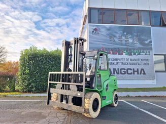Четырехопорные погрузчики Hangcha X70i