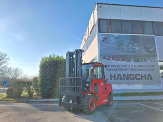 Четырехопорные погрузчики Hangcha XF55G