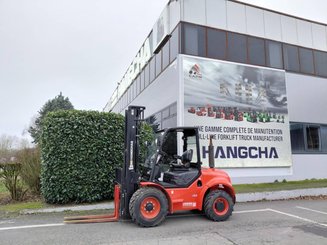 Внедорожный погрузчик Hangcha TT30-4