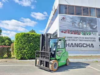Четырехопорные погрузчики Hangcha XC50i-600