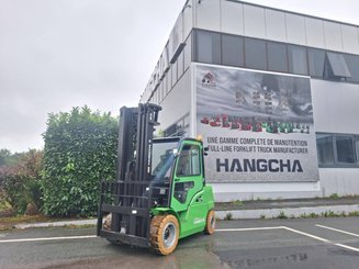 Четырехопорные погрузчики Hangcha XC50i-600