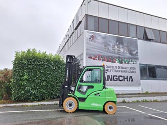 Четырехопорные погрузчики Hangcha XC50i-600