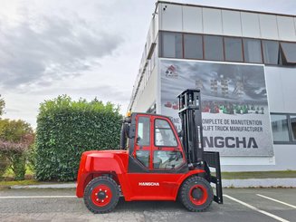 Четырехопорные погрузчики Hangcha XF70D