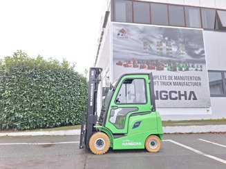 Четырехопорные погрузчики Hangcha AE20Ci