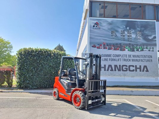 Четырехопорные погрузчики Hangcha XF30G-2 - 1