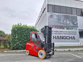 Четырехопорные погрузчики Hangcha AE35