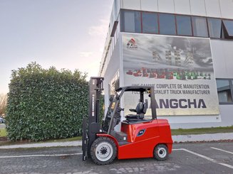 Четырехопорные погрузчики Hangcha AE30