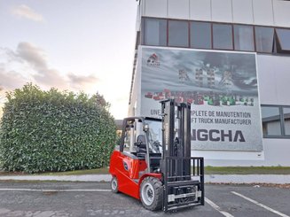 Четырехопорные погрузчики Hangcha AE30