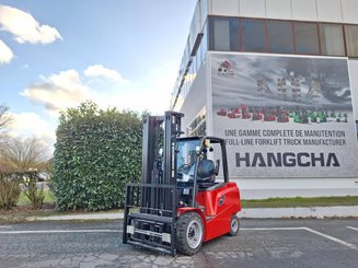 Четырехопорные погрузчики Hangcha AE30