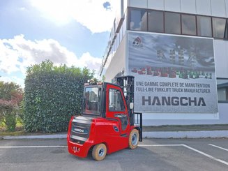 Четырехопорные погрузчики Hangcha AE30