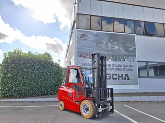 Четырехопорные погрузчики Hangcha AE30