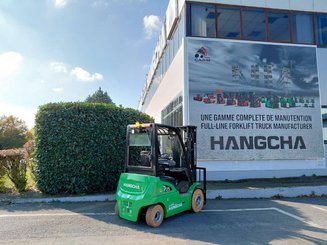 Четырехопорные погрузчики Hangcha XC25i